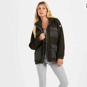 Vuori Utility Sherpa Jacket - Olive Green-Size S